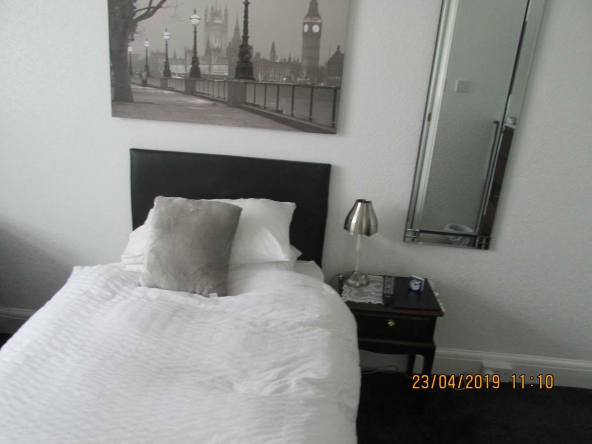 Valdene Hotel Пейнтън Екстериор снимка