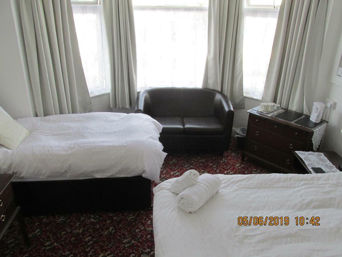 Valdene Hotel Пейнтън Екстериор снимка