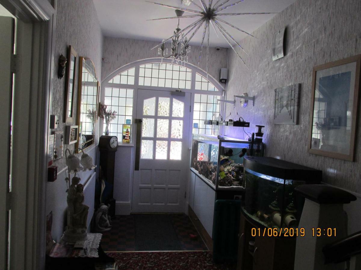 Valdene Hotel Пейнтън Екстериор снимка